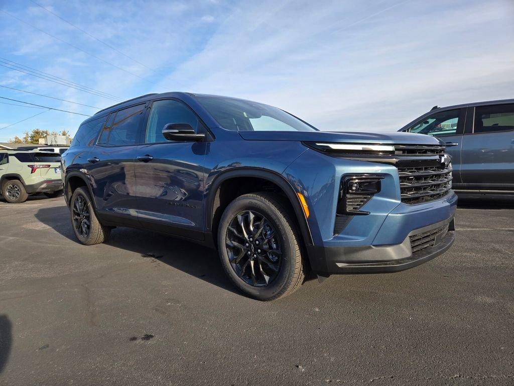 new 2026 Chevrolet Traverse car, priced at $42,900