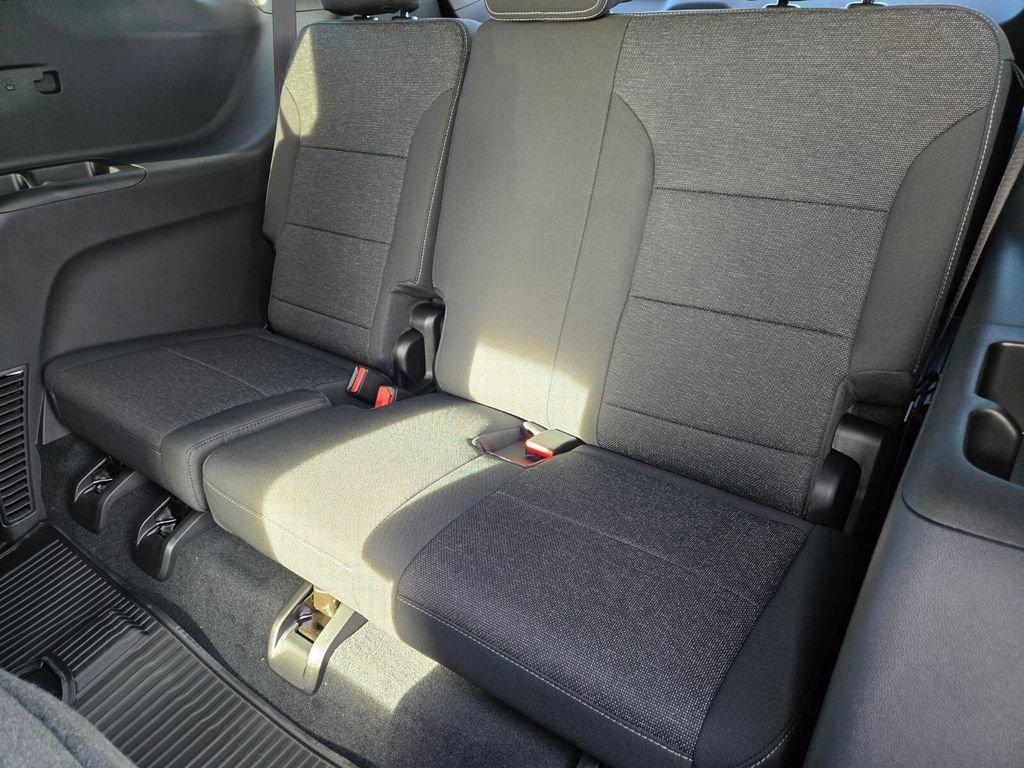 new 2026 Chevrolet Traverse car, priced at $42,900