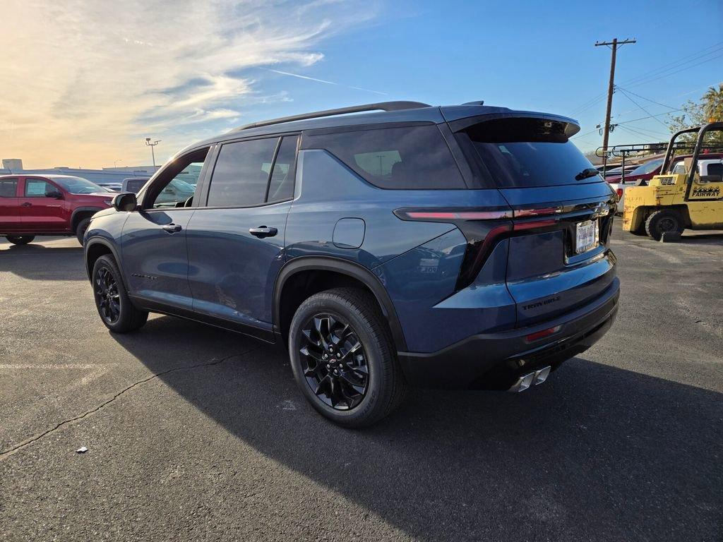 new 2026 Chevrolet Traverse car, priced at $42,900