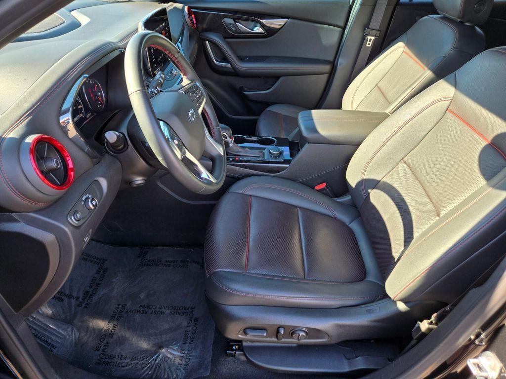 used 2024 Chevrolet Blazer car, priced at $32,295