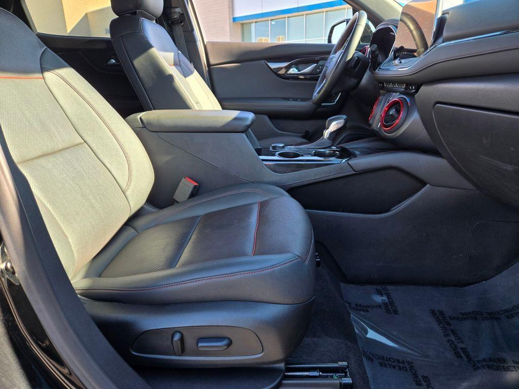 used 2024 Chevrolet Blazer car, priced at $32,295