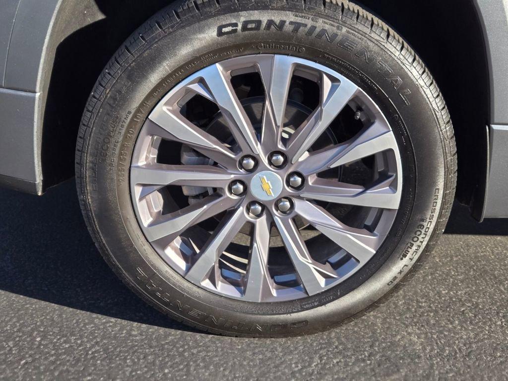 used 2023 Chevrolet Traverse car, priced at $35,315