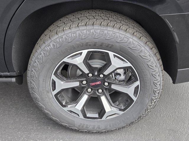 new 2025 GMC Yukon car, priced at $86,085
