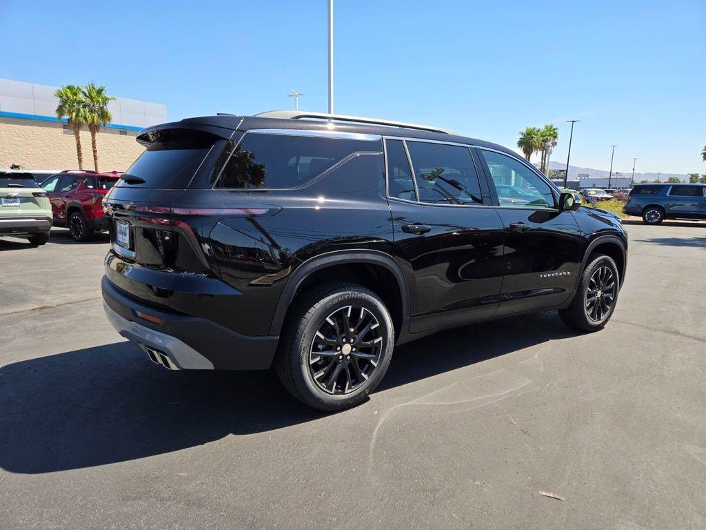 new 2026 Chevrolet Traverse car, priced at $43,880