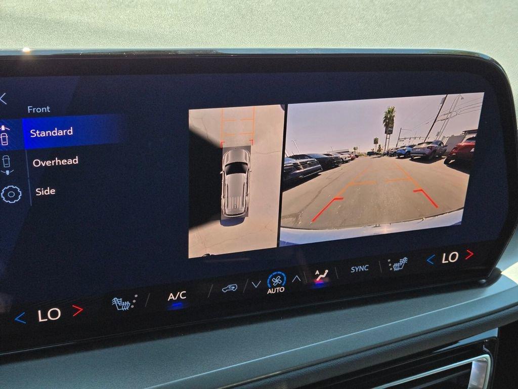 new 2026 Chevrolet Traverse car, priced at $43,880