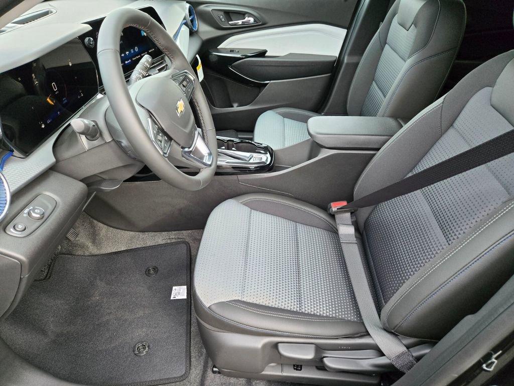 new 2026 Chevrolet Trax car, priced at $26,175