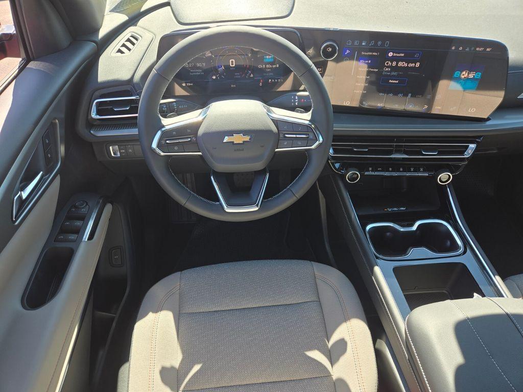 new 2026 Chevrolet Traverse car, priced at $44,840