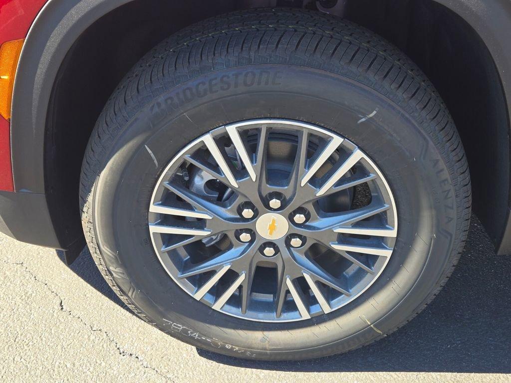 new 2026 Chevrolet Traverse car, priced at $41,101