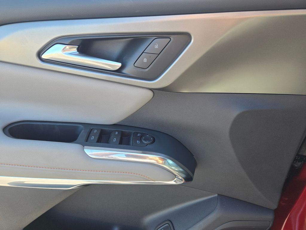 new 2026 Chevrolet Traverse car, priced at $44,840