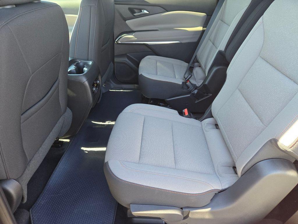 new 2026 Chevrolet Traverse car, priced at $44,840