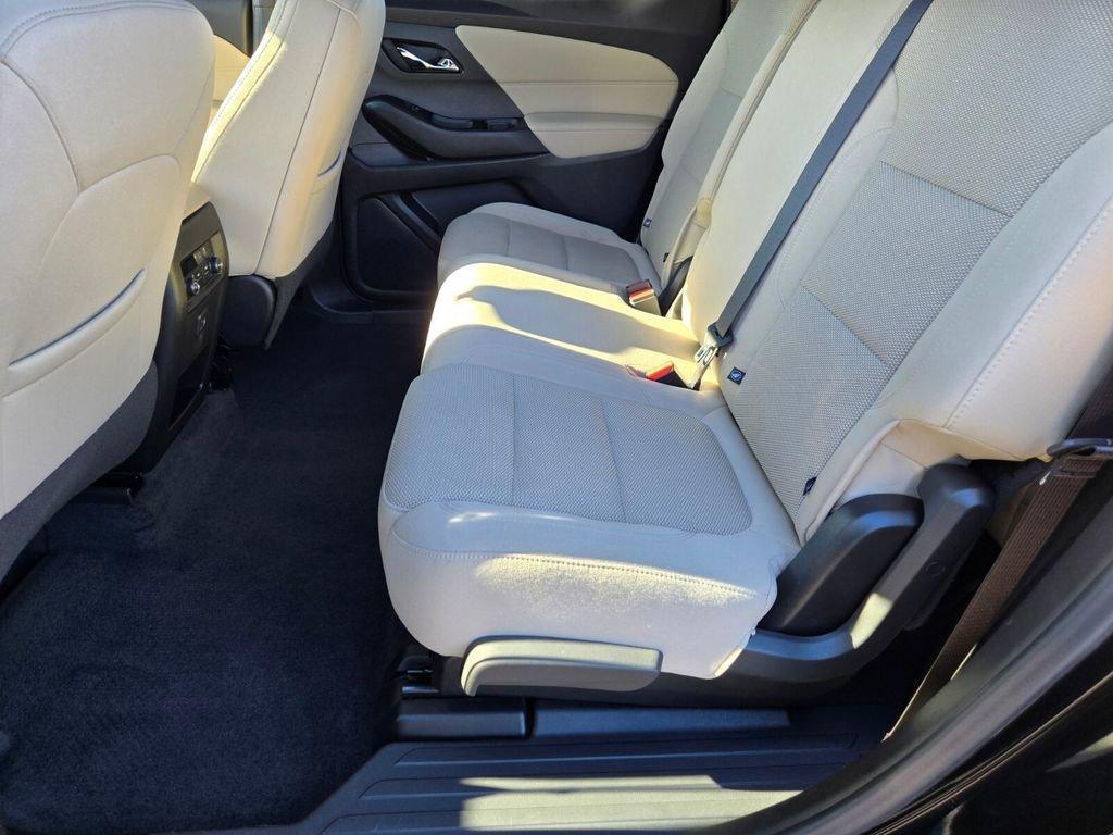 used 2023 Chevrolet Traverse car, priced at $28,589