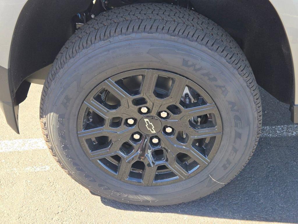 new 2026 Chevrolet Colorado car, priced at $33,326