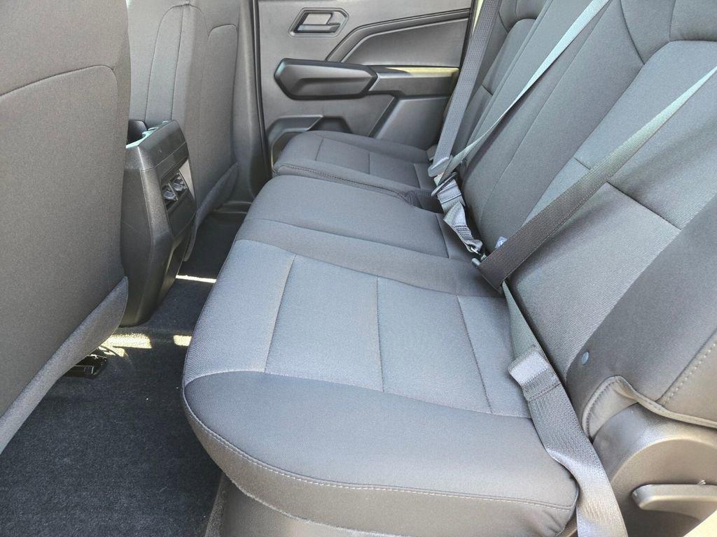 new 2026 Chevrolet Colorado car, priced at $33,326