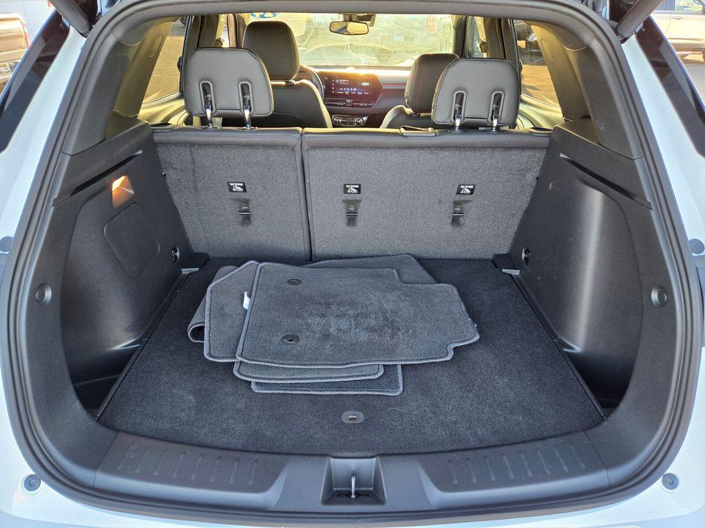 used 2024 Chevrolet TrailBlazer car, priced at $26,616