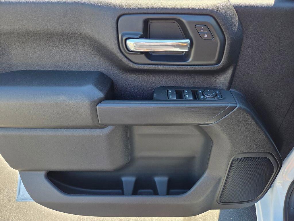 new 2025 Chevrolet Silverado 2500 car, priced at $52,535