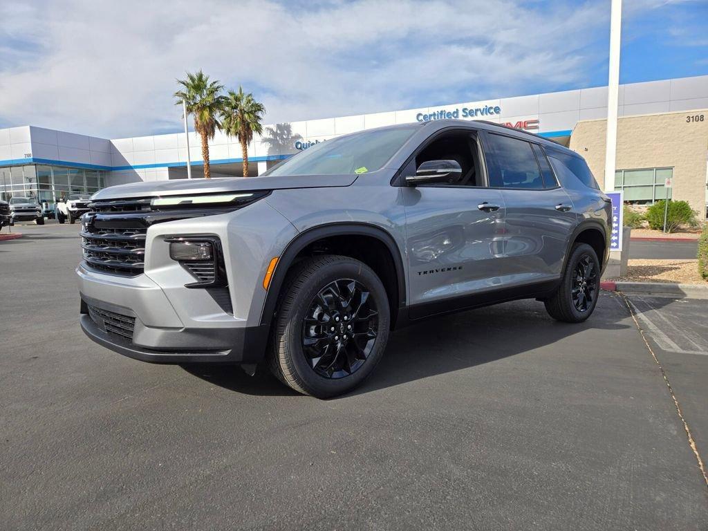 new 2026 Chevrolet Traverse car, priced at $42,900