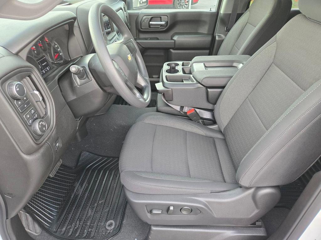 new 2025 Chevrolet Silverado 2500 car, priced at $61,574