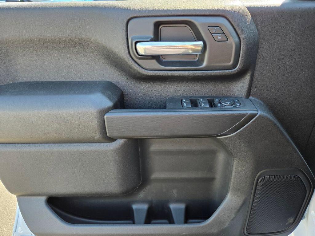 new 2025 Chevrolet Silverado 2500 car, priced at $52,535