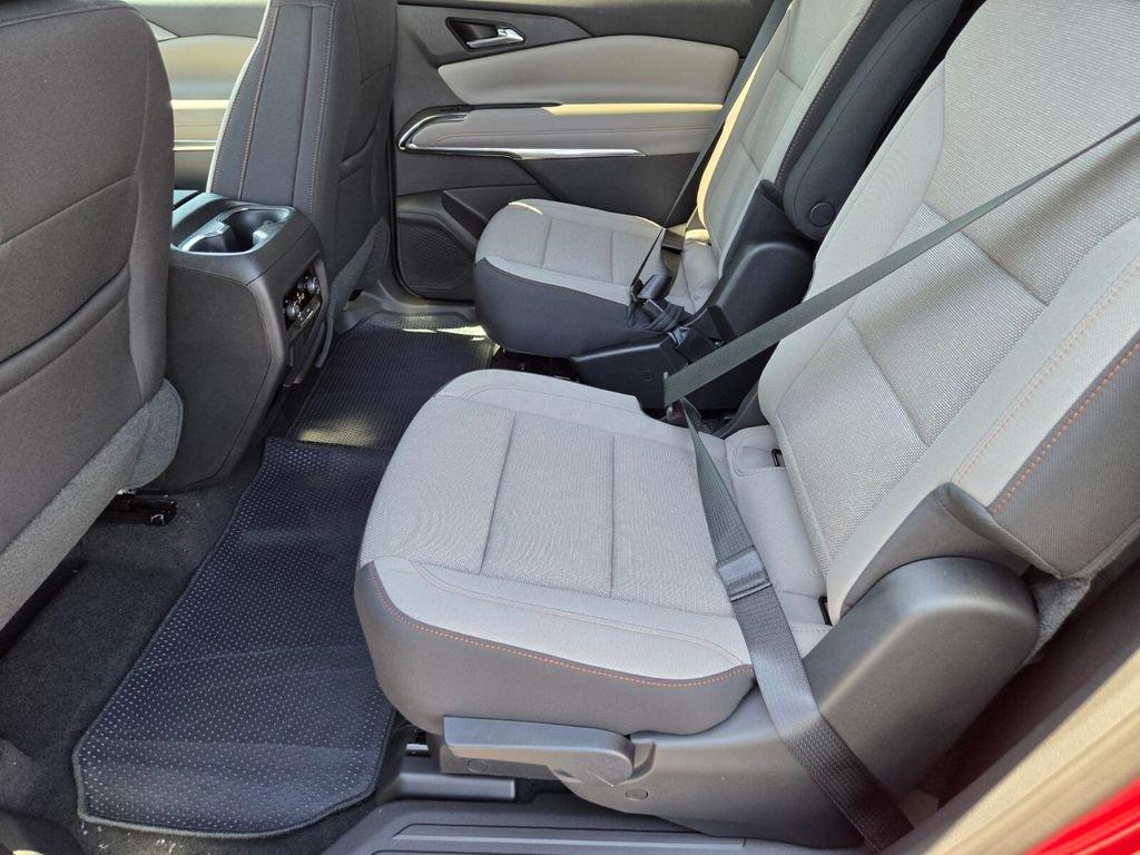 new 2026 Chevrolet Traverse car, priced at $44,510