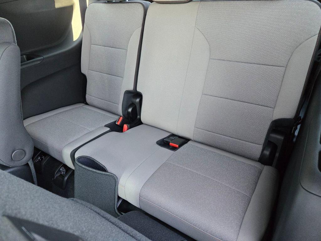 new 2026 Chevrolet Traverse car, priced at $44,510