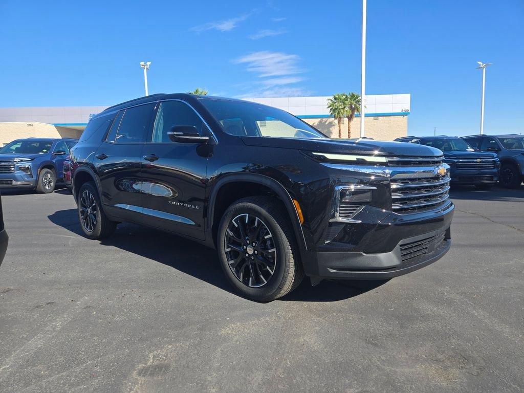 new 2026 Chevrolet Traverse car, priced at $47,940