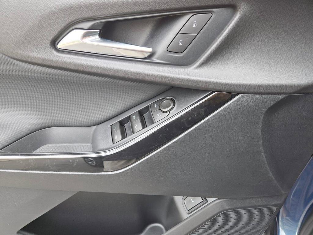 new 2026 Chevrolet Equinox car, priced at $32,640