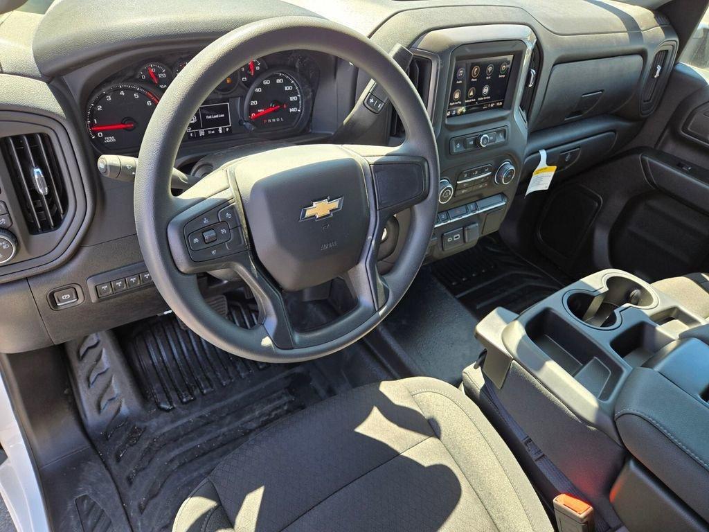new 2025 Chevrolet Silverado 3500 car, priced at $54,682