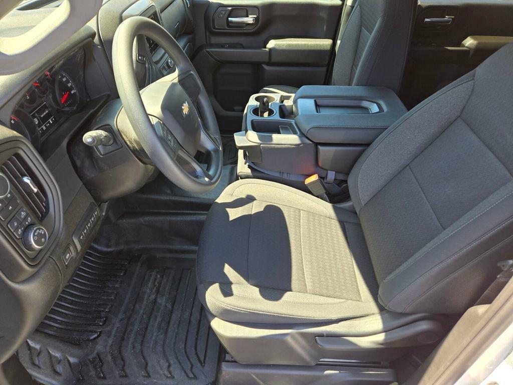 new 2025 Chevrolet Silverado 3500 car, priced at $54,682