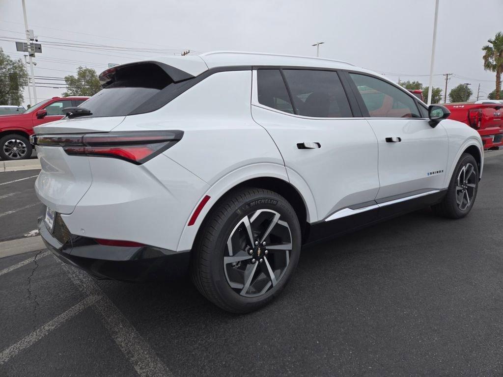 new 2025 Chevrolet Equinox EV car, priced at $39,012