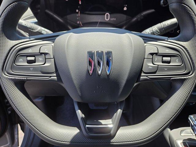 new 2025 Buick Envista car, priced at $25,765