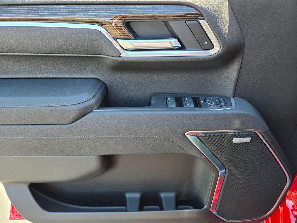 new 2025 GMC Sierra 1500 car, priced at $67,995