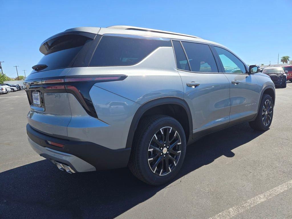 new 2026 Chevrolet Traverse car, priced at $45,620