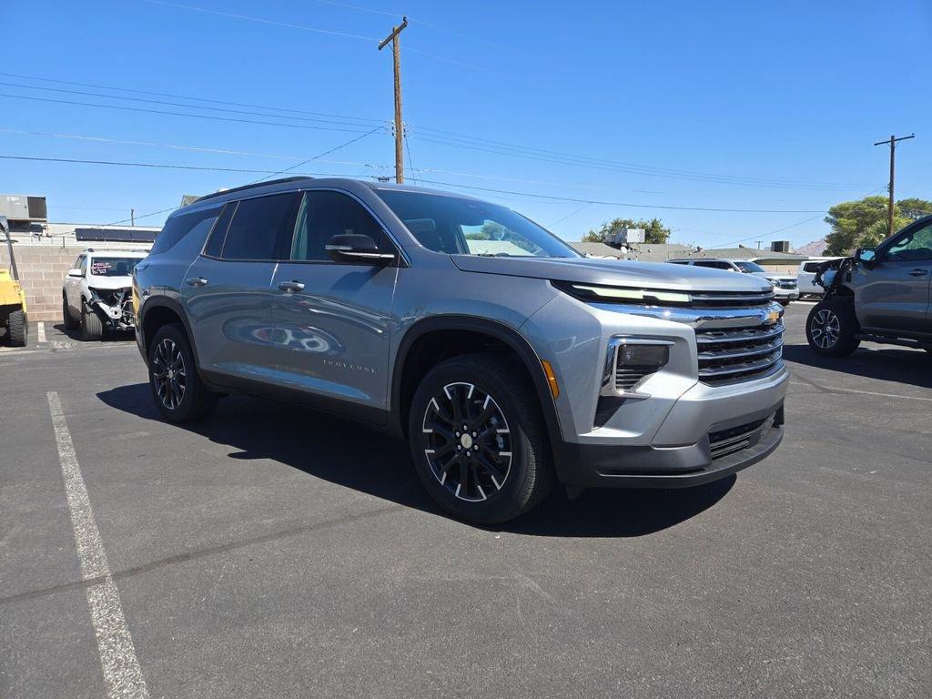 new 2026 Chevrolet Traverse car, priced at $45,620