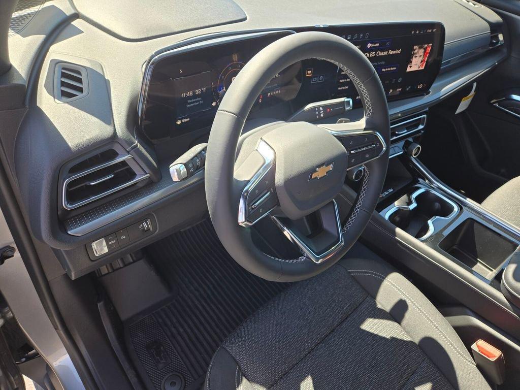 new 2026 Chevrolet Traverse car, priced at $45,620