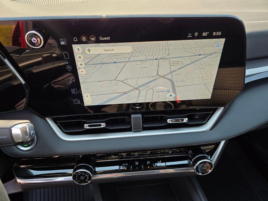 new 2026 Chevrolet Equinox car, priced at $28,129