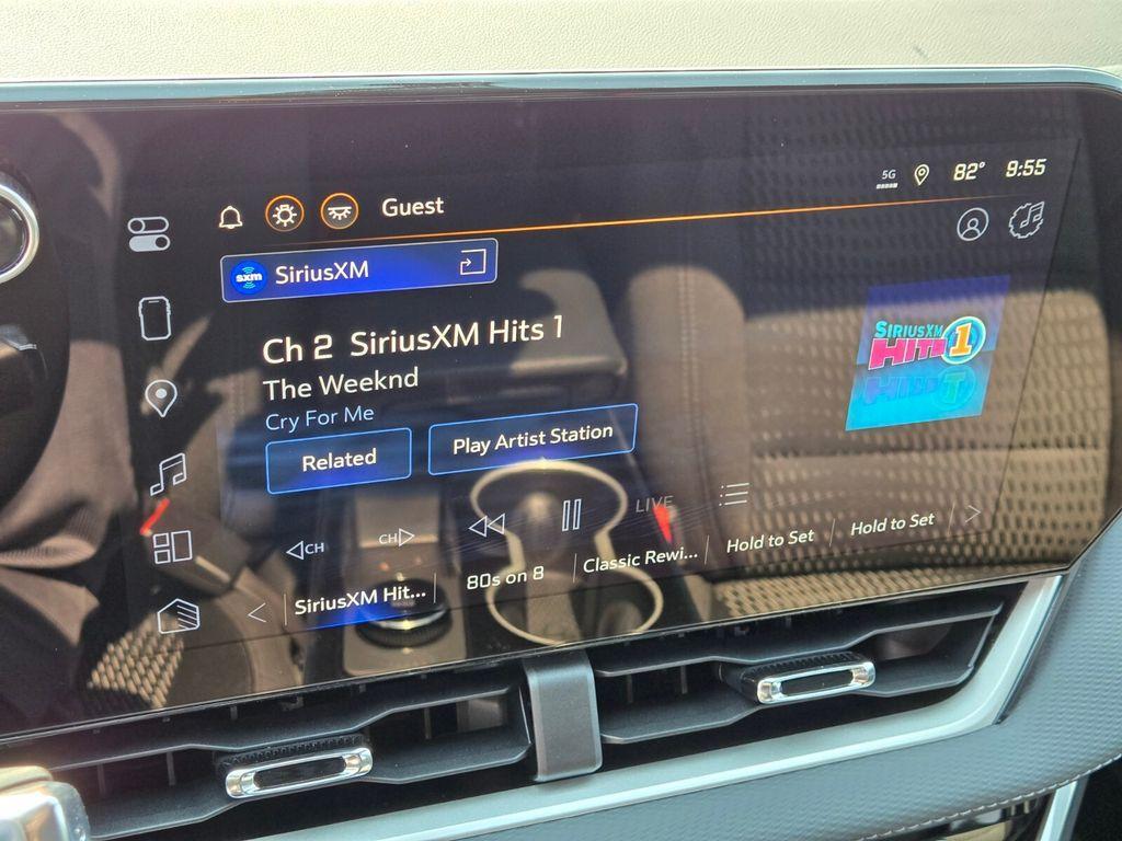 new 2026 Chevrolet Equinox car, priced at $28,129