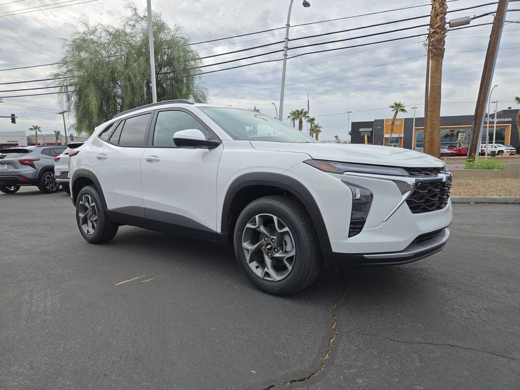 new 2026 Chevrolet Trax car, priced at $25,565