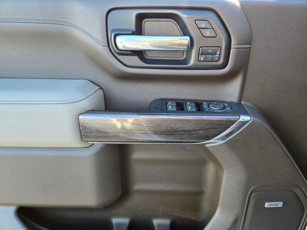 used 2020 Chevrolet Silverado 2500 car, priced at $53,044