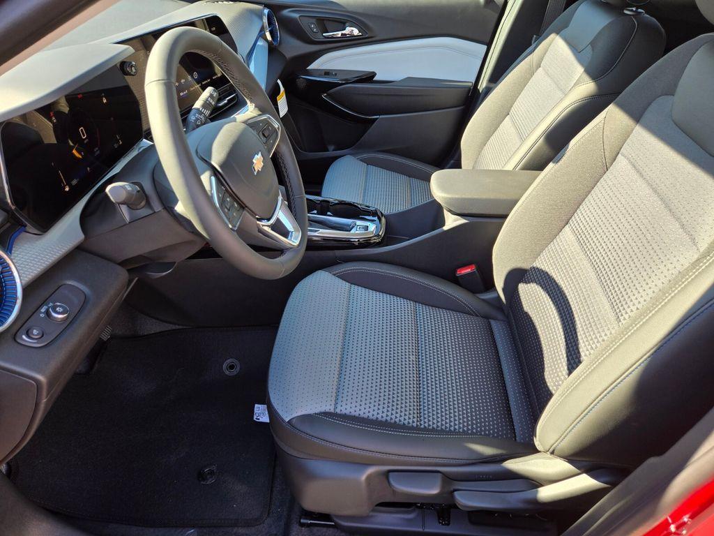 new 2026 Chevrolet Trax car, priced at $26,175