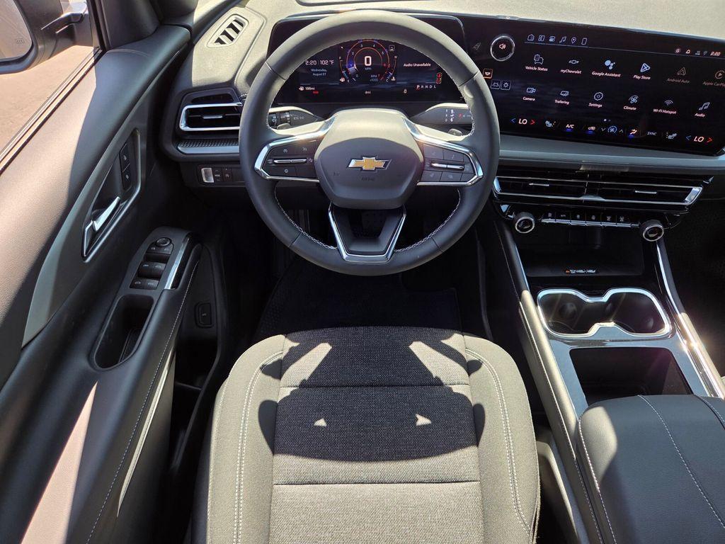 new 2026 Chevrolet Traverse car, priced at $44,345