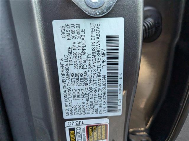 new 2025 Acura RDX car, priced at $52,250