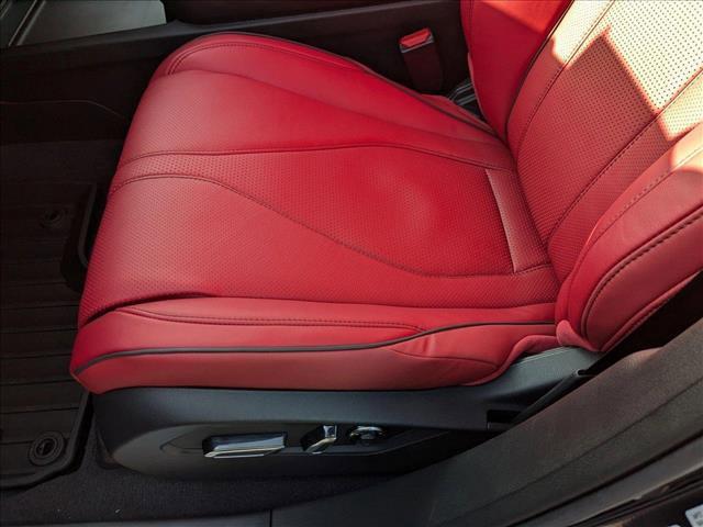 new 2025 Acura RDX car, priced at $56,400