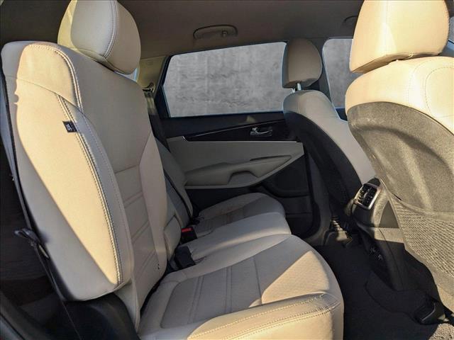 used 2020 Kia Sorento car, priced at $17,867
