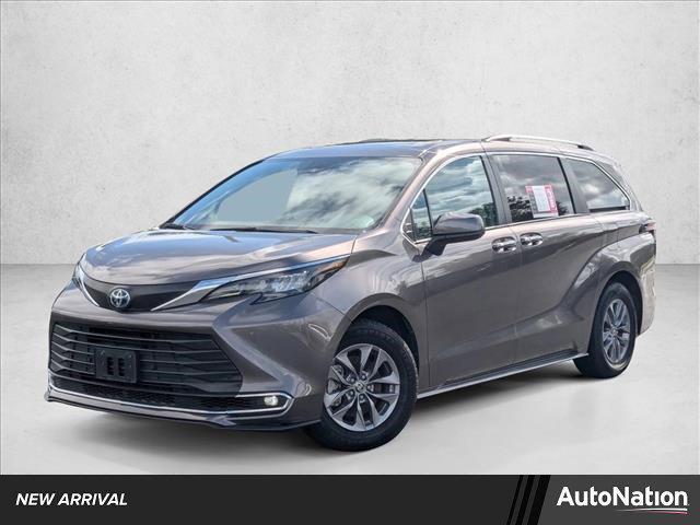 used 2024 Toyota Sienna car, priced at $40,494