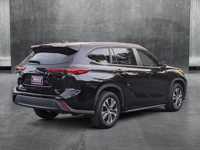 used 2023 Toyota Highlander car, priced at $38,455