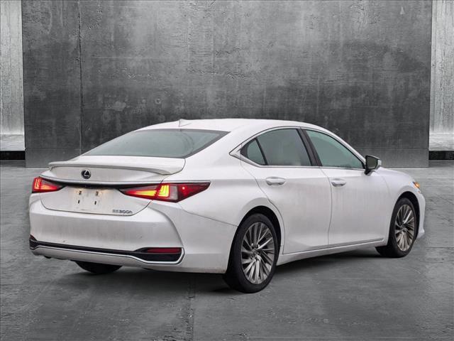 used 2020 Lexus ES 300h car, priced at $30,465