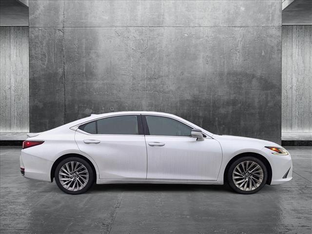 used 2020 Lexus ES 300h car, priced at $30,465