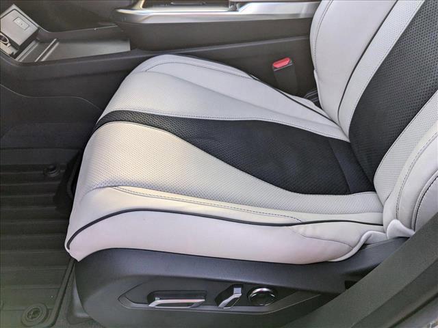 new 2025 Acura RDX car, priced at $52,250