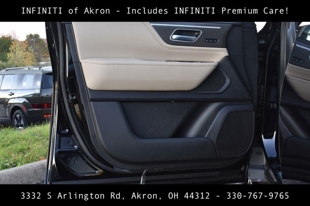 new 2026 INFINITI QX80 car, priced at $82,900