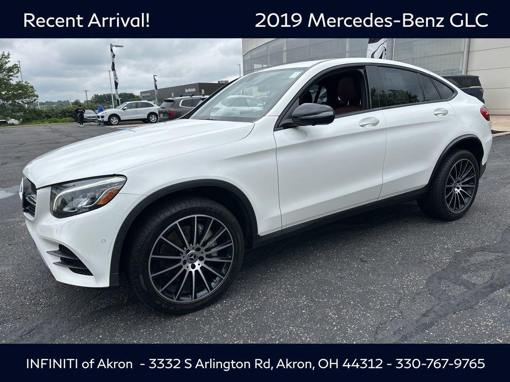 used 2019 Mercedes-Benz GLC 300 car, priced at $24,099